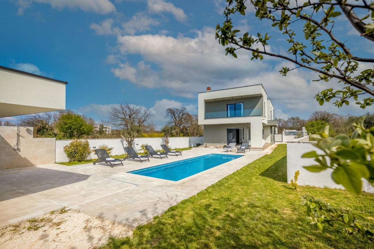Villa Dunja Medulin Buitenkant foto